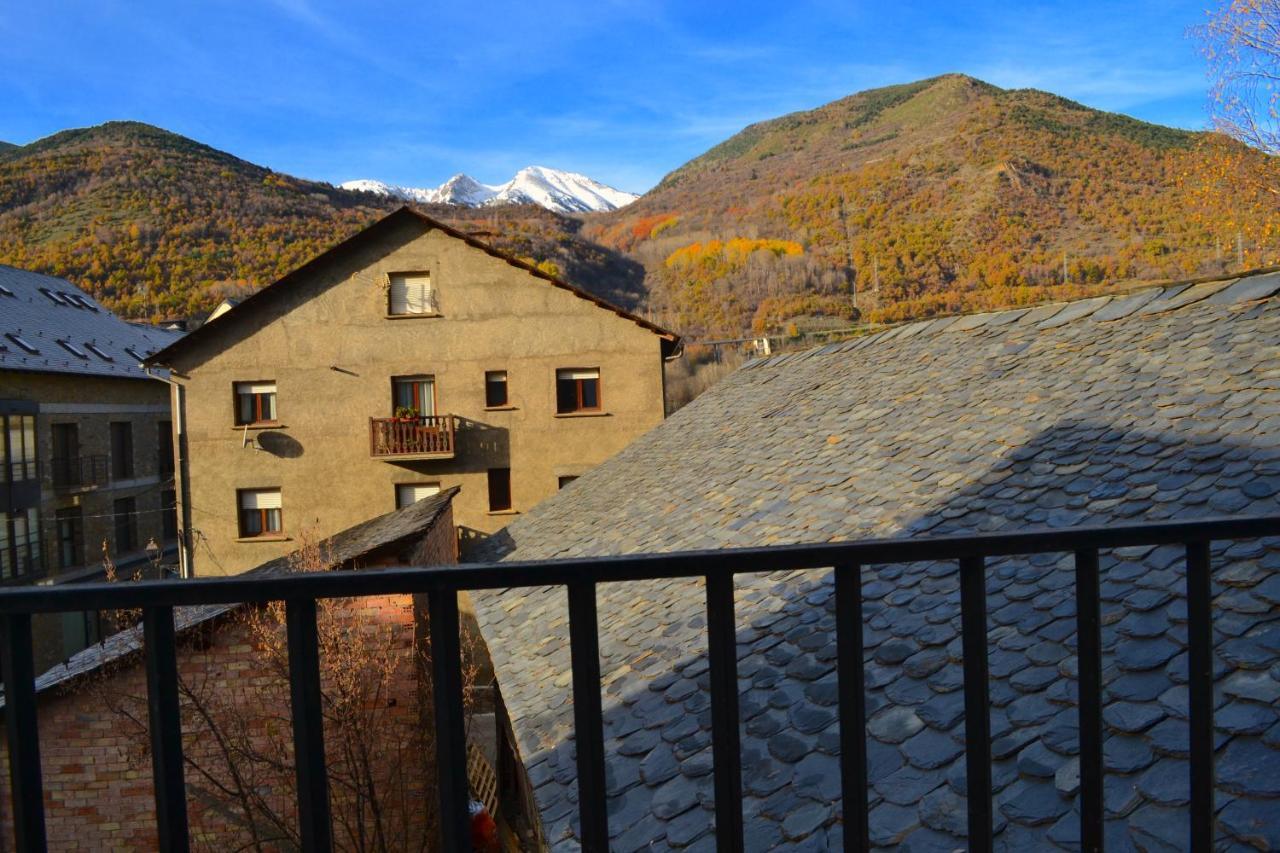 Apartament Comfortable Amb Vistes I Centric By Rural D'Aneu Естери д'Анеу Екстериор снимка